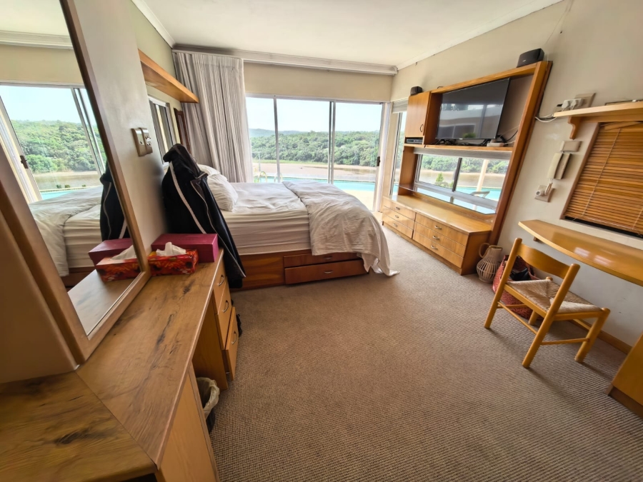 3 Bedroom Property for Sale in Bonza Bay Eastern Cape